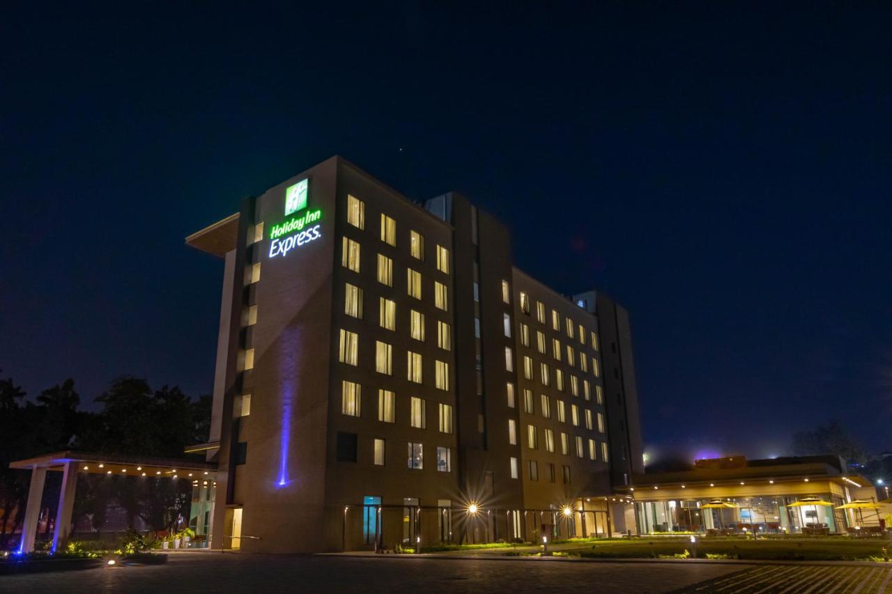 Express Airport By Ihg