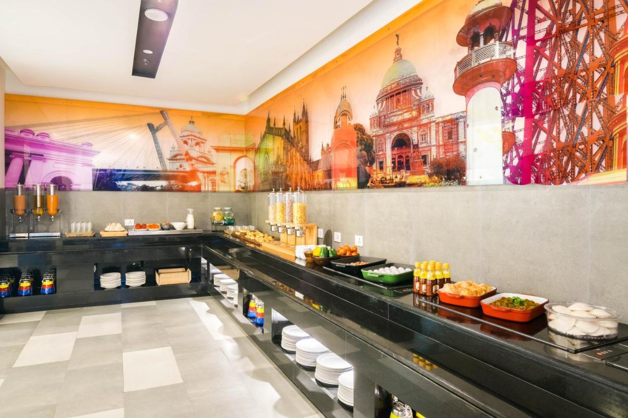 Express Airport By Ihg Hotel 4*